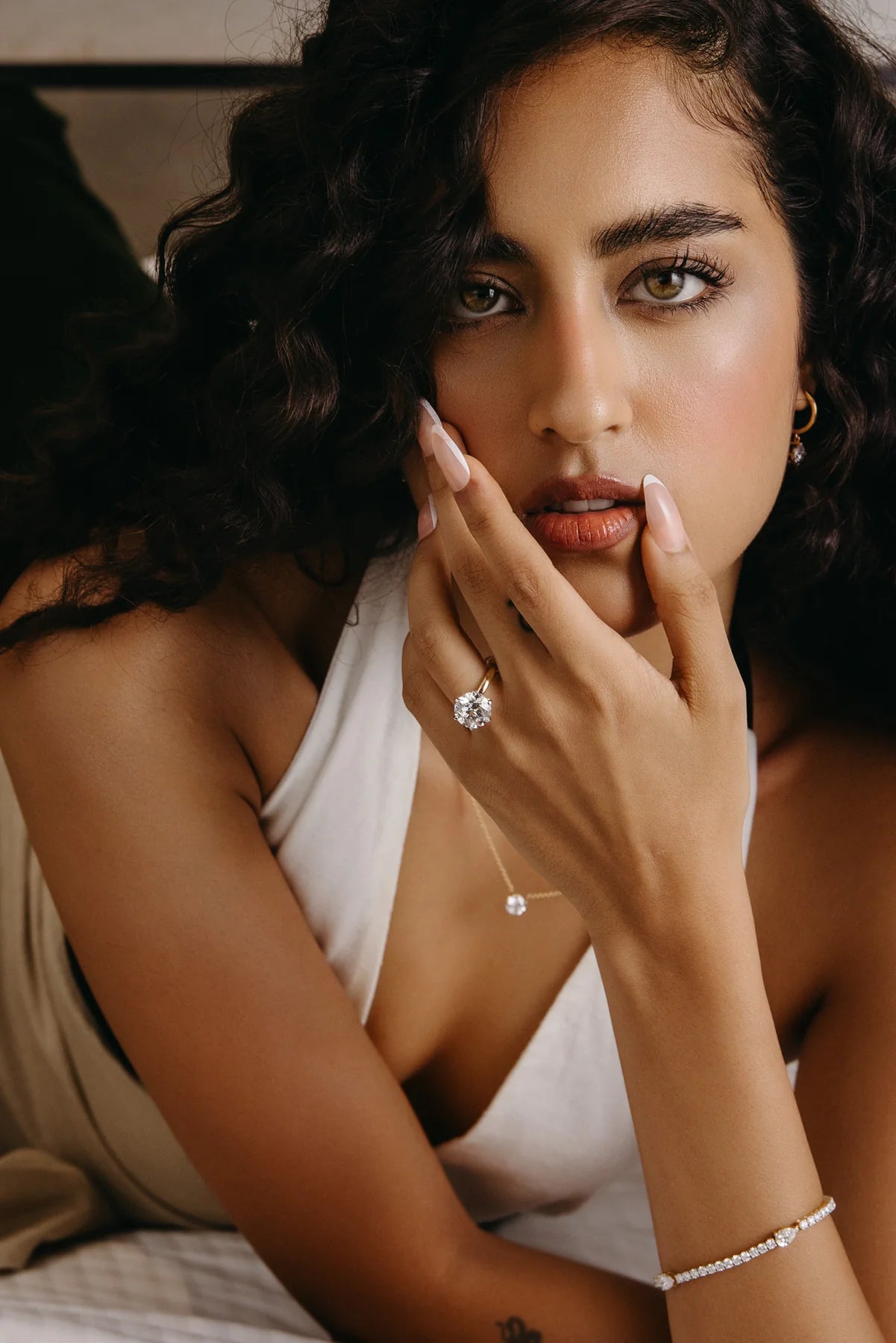 Elegant Teardrop Solitaire Diamond Tennis Bracelet