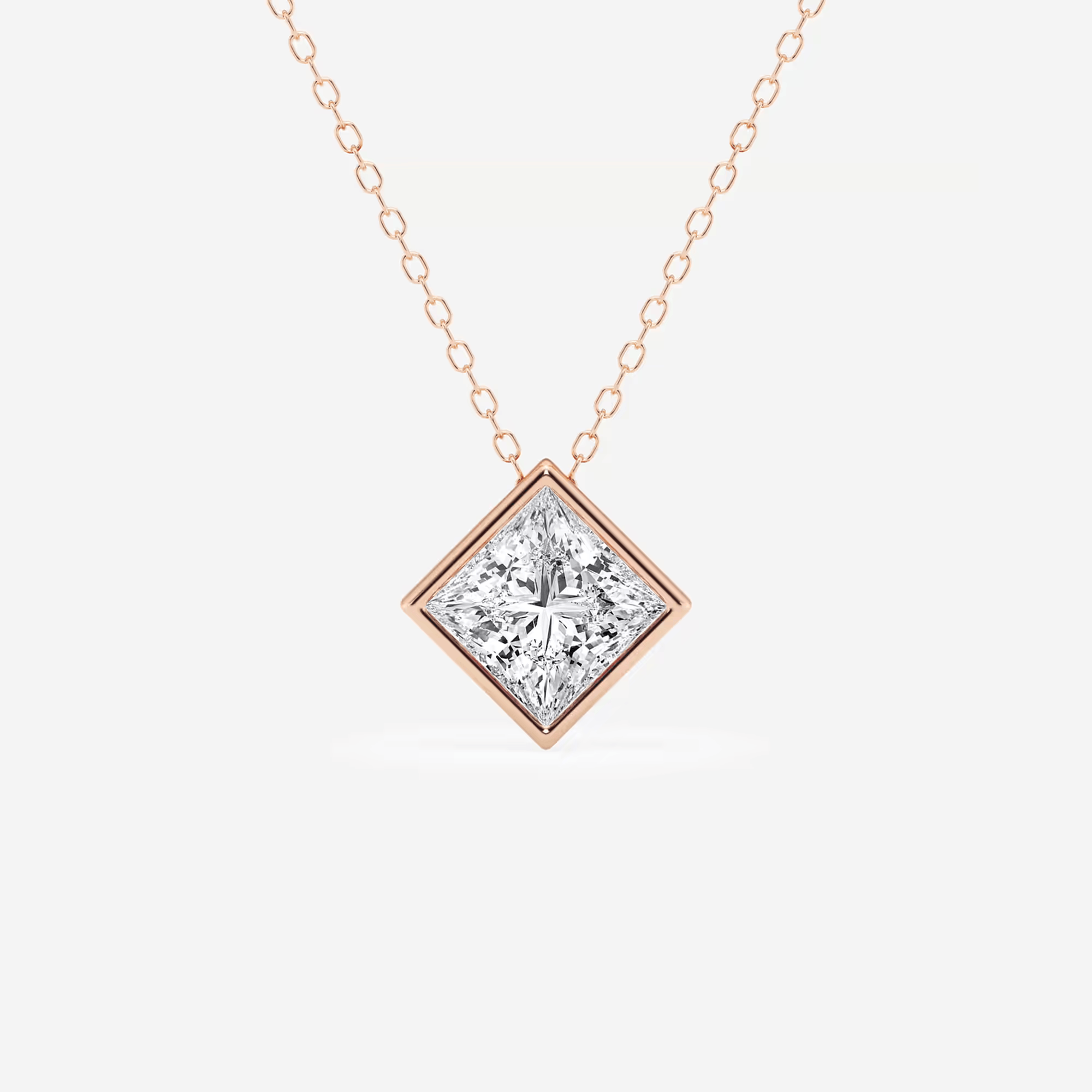 Diamond pendant in gold
Gold diamond pendant
Diamond pendant in silver
Silver diamond pendant
Diamond pendant in rose gold
Rose gold diamond pendant