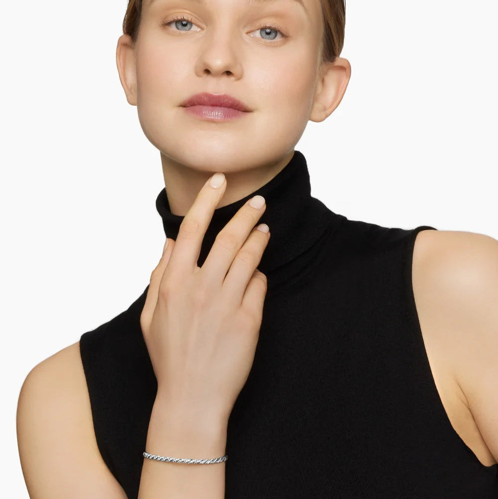 Luxury 18K Gold Diamond Twist Bangle Bracelet