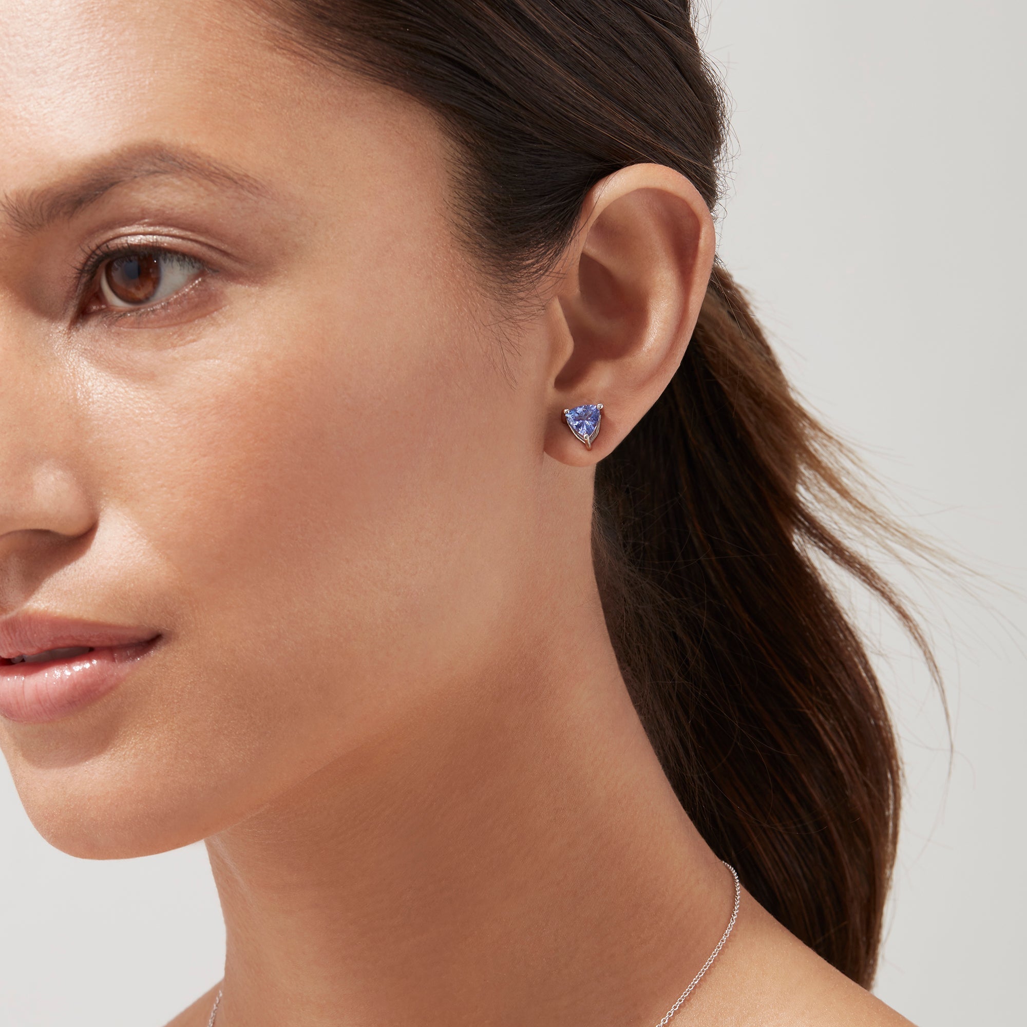 4K solid gold diamond hoop earrings for women with brilliant round-cut diamonds, perfect for luxury everyday wear.