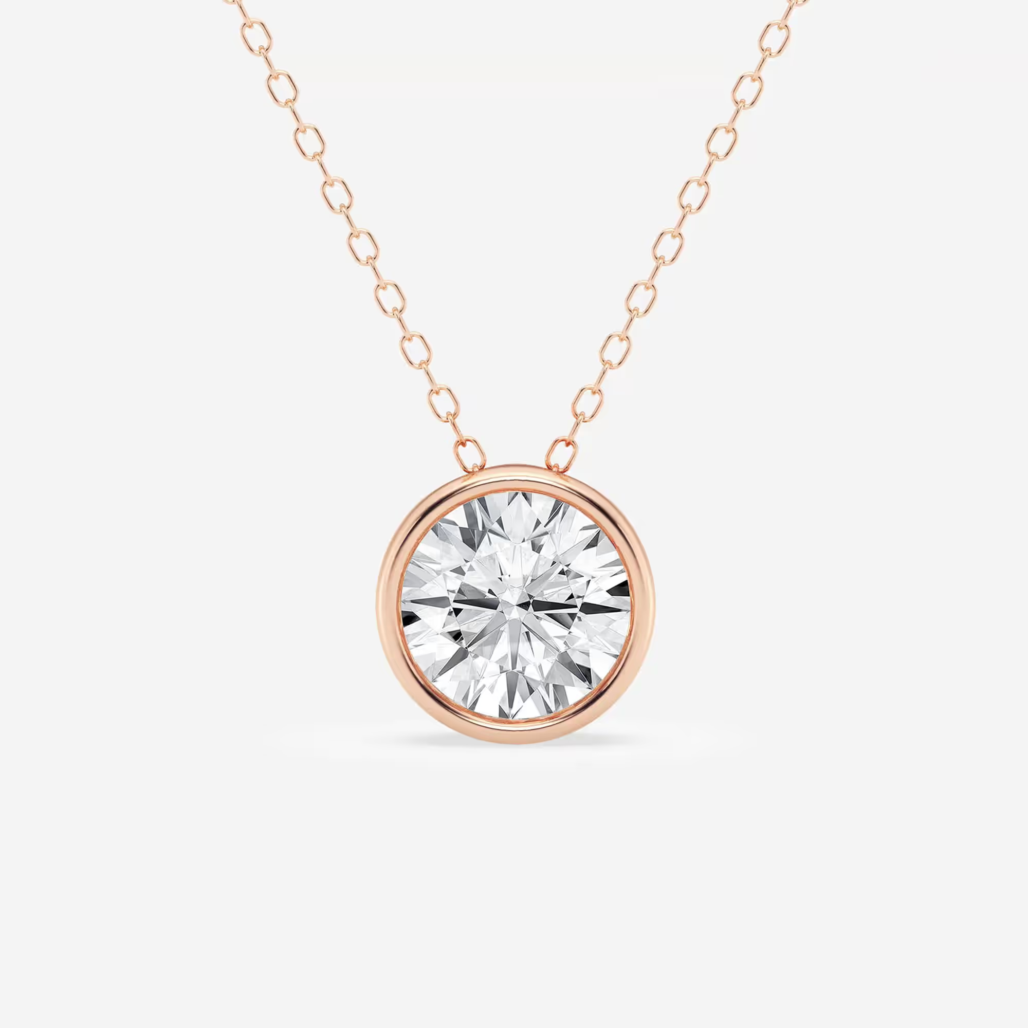 Diamond pendant in gold
Gold diamond pendant
Diamond pendant in silver
Silver diamond pendant
Diamond pendant in rose gold
Rose gold diamond pendant