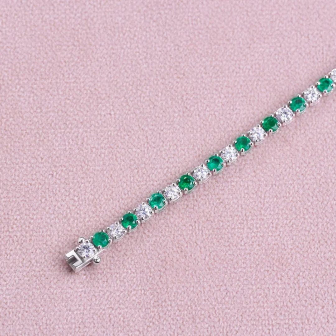 Unique Tennis Bracelet Green Emerald & Diamond