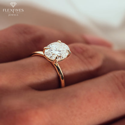 Oval Cut Engagement Ring, Solitaire Ring, Thin Band Engagement Ring, Gold Diamond Ring, Proposal Ring