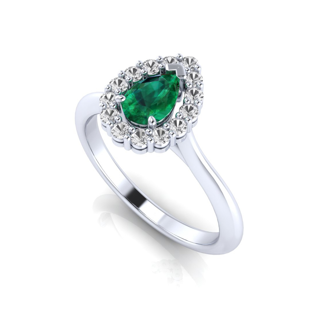 Stunning Diamond Ring with Green Diamond Accent – Elegance Redefined