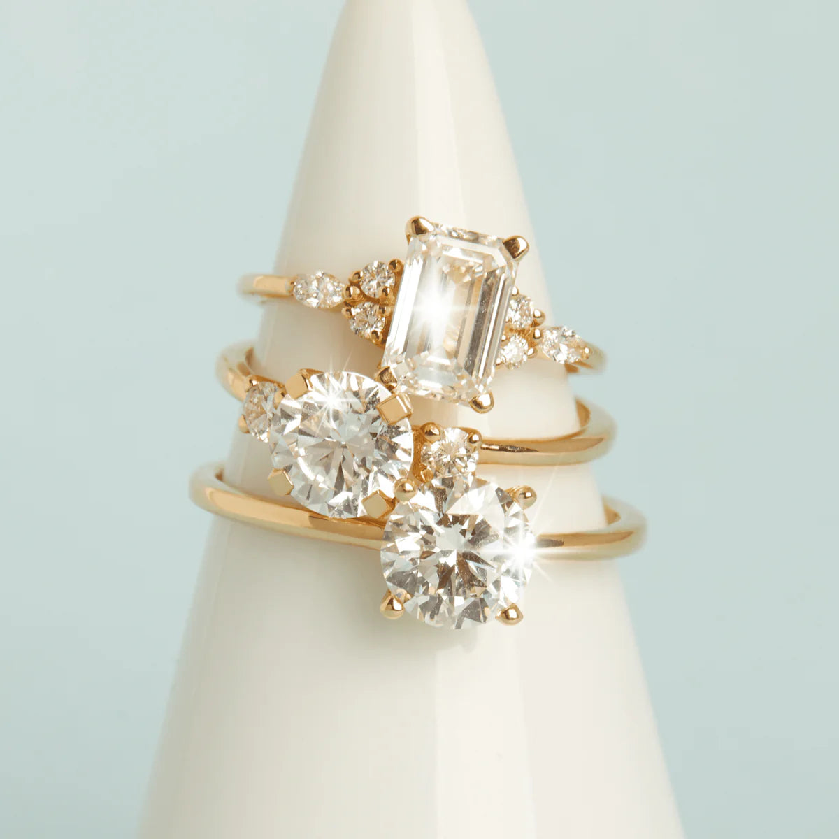 18K gold diamond ring
luxury diamond engagement ring
elegant women’s gold ring
classic solitaire diamond ring
round cut diamond ring
handcrafted diamond ring for women
fine jewelry gold ring
everyday luxury diamond ring
sparkling solitaire ring
timeless engagement ring design
minimal diamond gold ring
designer diamond promise ring
radiant cut diamond ring
luxury ring for special occasions
bespoke diamond ring Canada