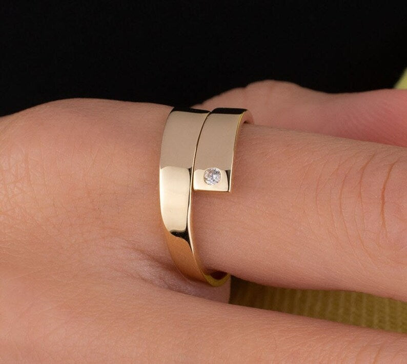 14k Solid Gold Ring, Gold Spiral Ring, Wrap Ring, Cross Over Ring,Gift for Women,Unique Ring, One Stone Ring, Wraparound Ring,Christmas Gift