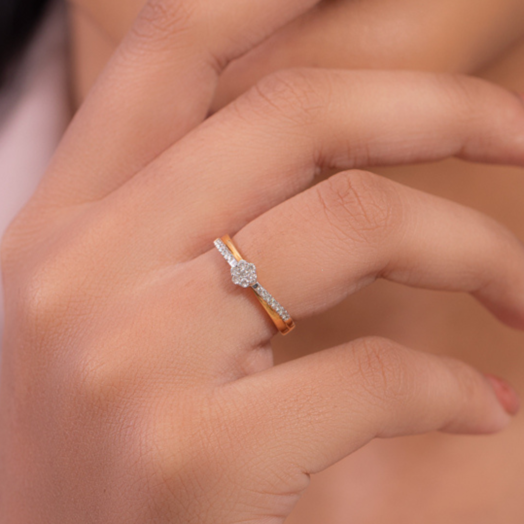 Erin Cluster Diamond Ring – Stunning and Elegant