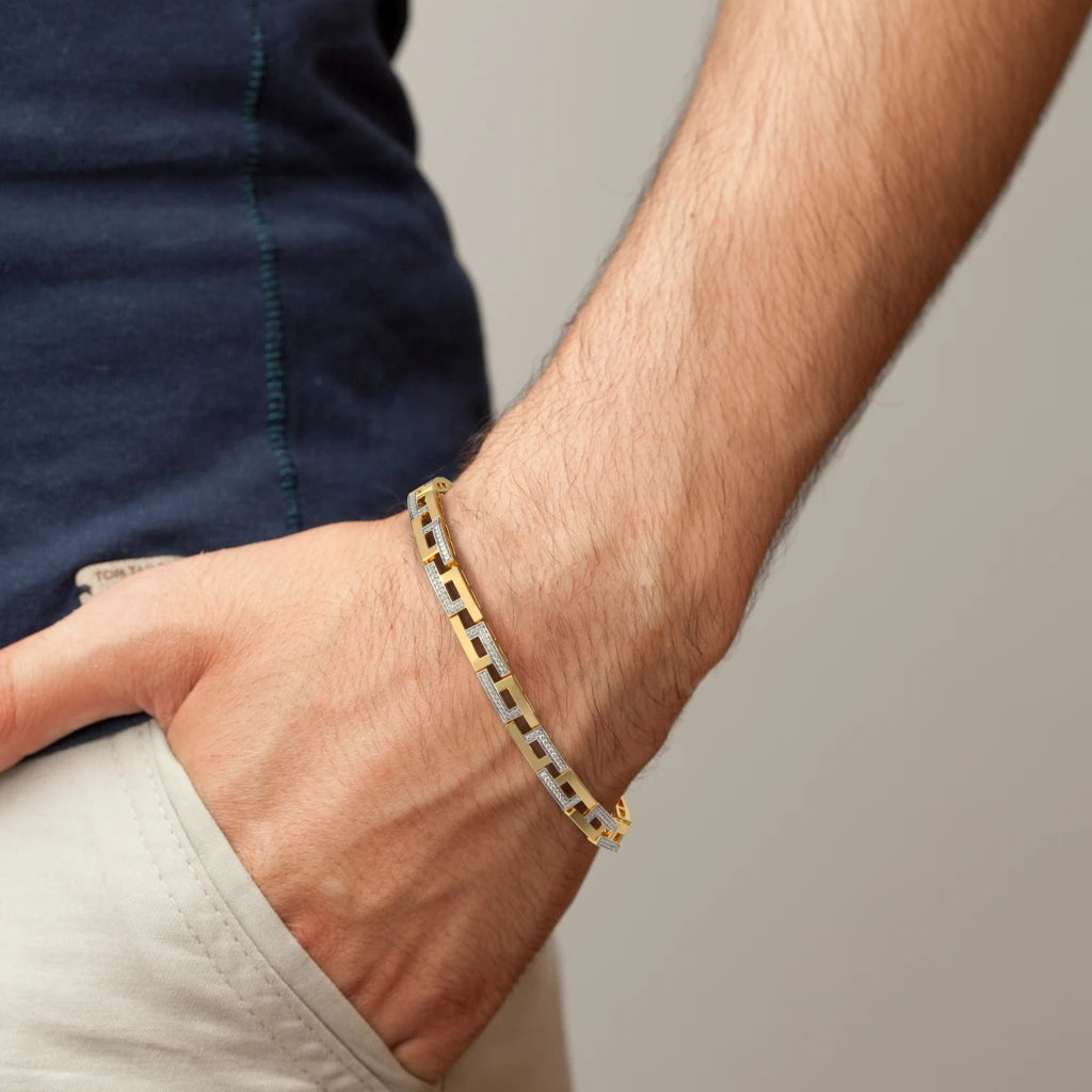 Geometric Elegance Gold Bracelet