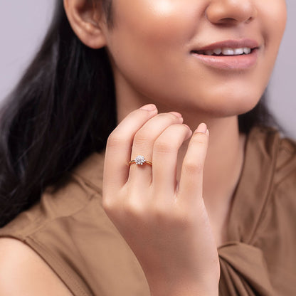 14k Floral Sparkle Ring