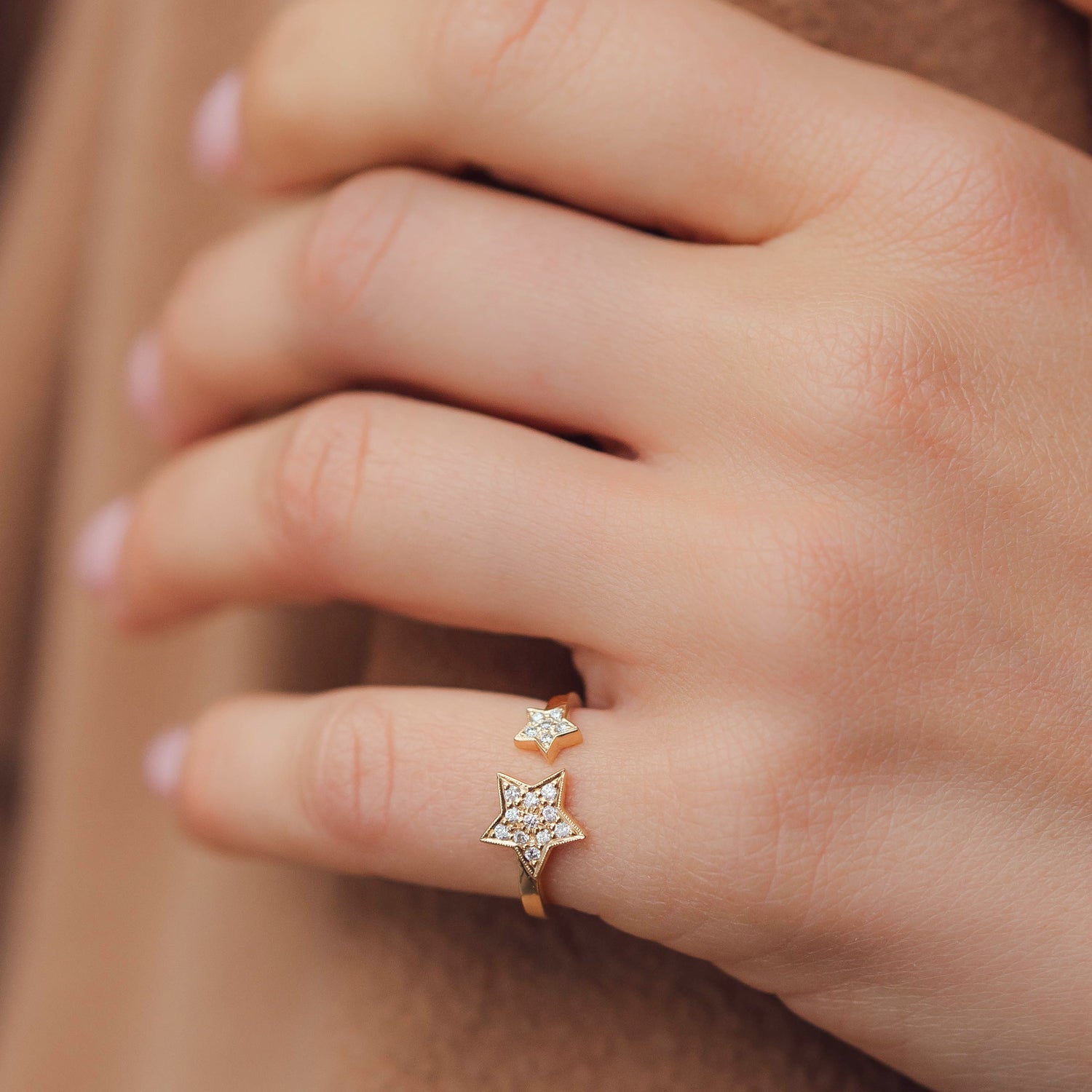 Starry Glow Open Ring: Natural Diamonds