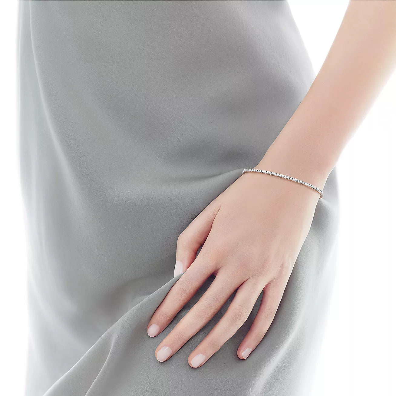 Eternal Spark Hinged Bangle - Luxe Diamond Collection