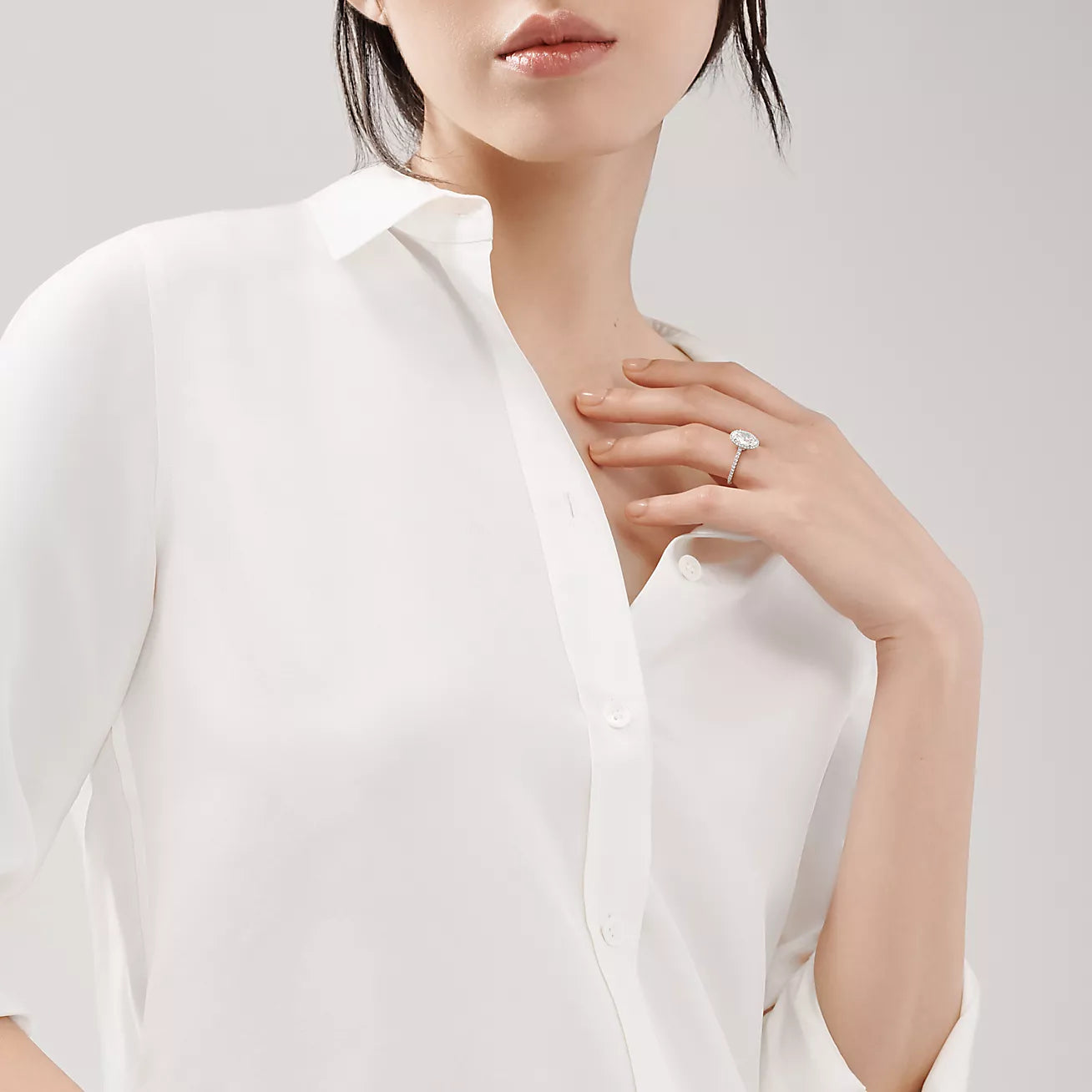 Oval Halo Engagement Ring 14k Gold