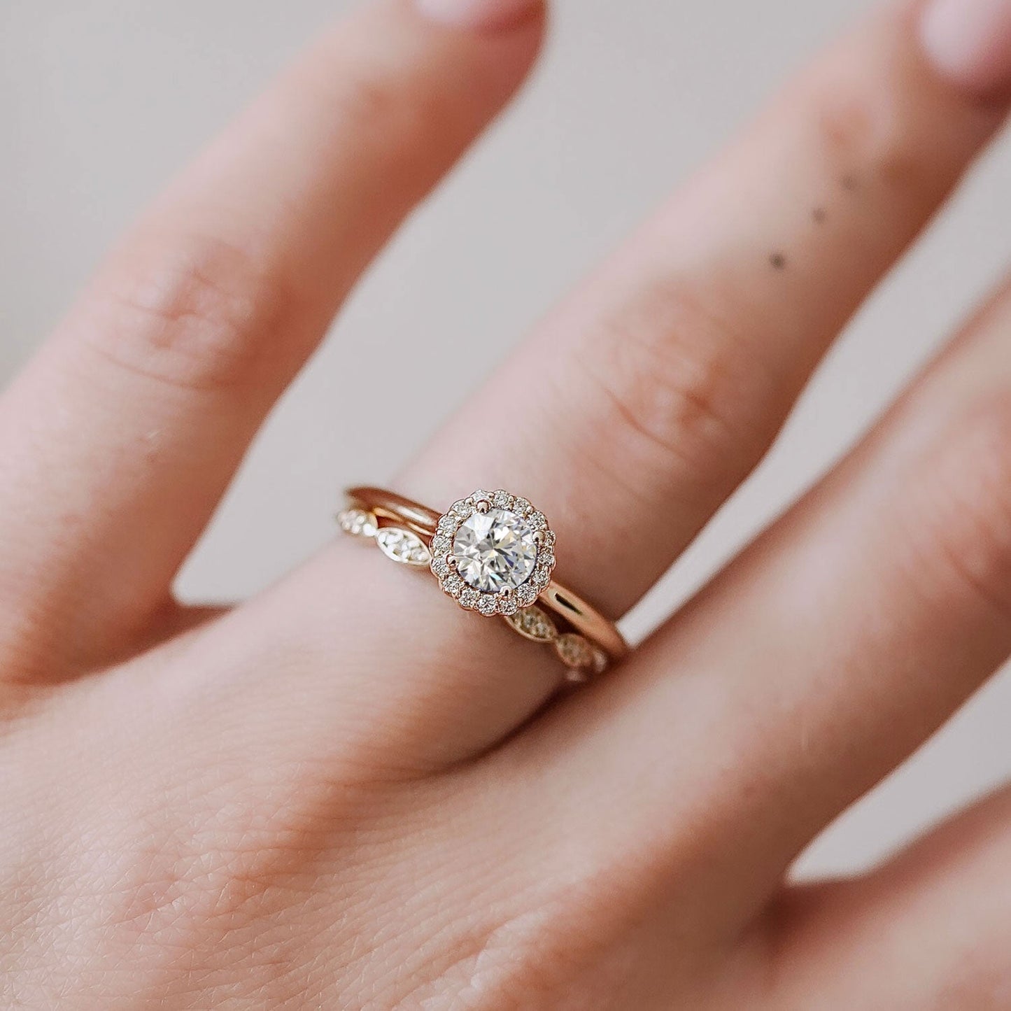 Anastasia’s Dream Twist Halo Engagement Ring, Round Brilliant